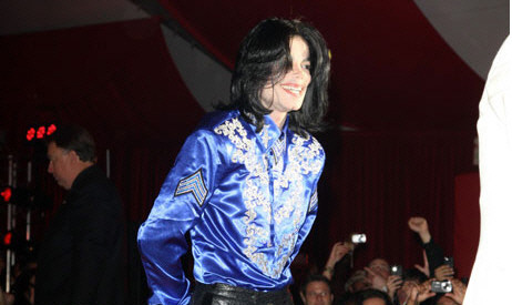 MJ at Christian Audigier's B'day party (VIDEO)